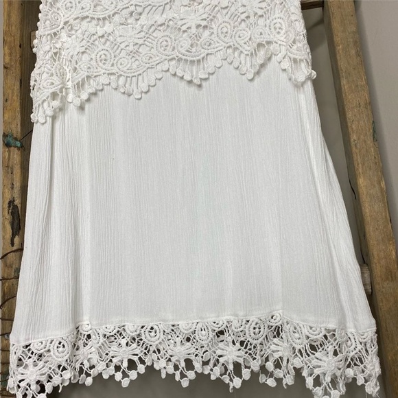 Tank Top - Picture 3 of 5